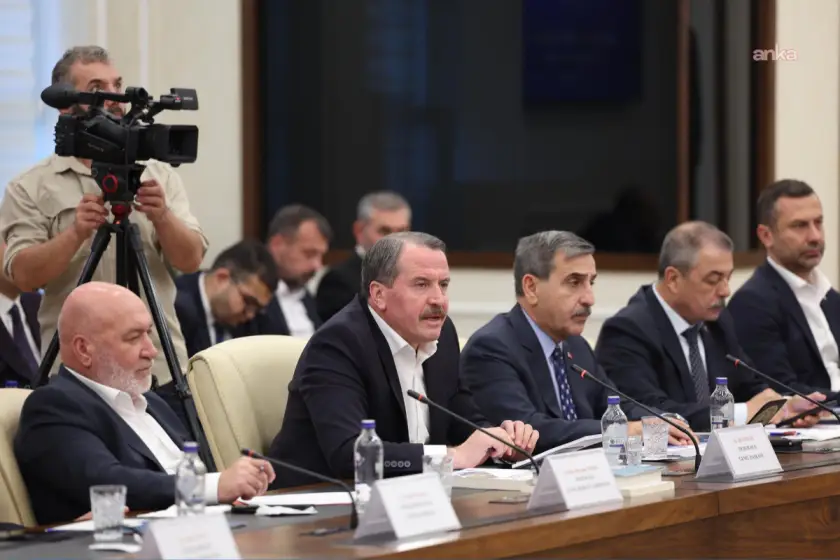 Kamu sendikalarında baraj tartışması ne anlama geliyor?