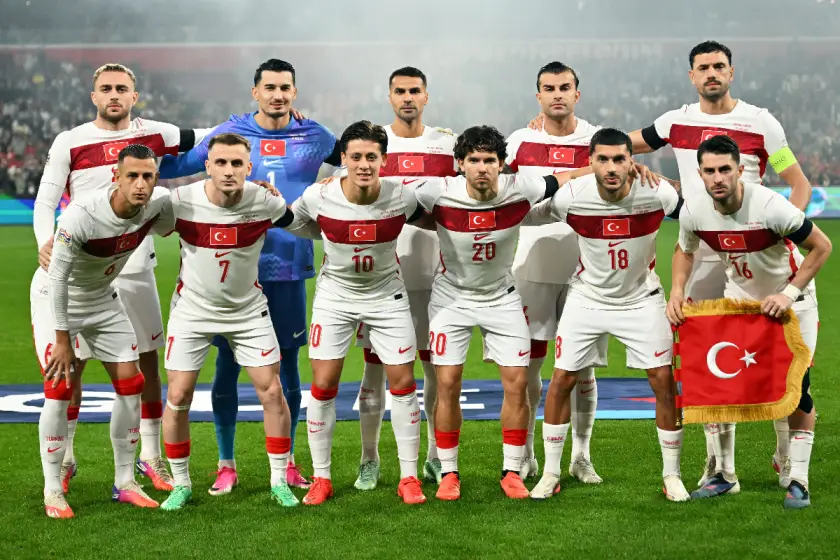 Montella sonrası milli takım için adı anılan teknik direktörler