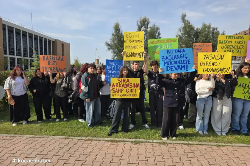 Gebze Teknik’te 2 öğrenci haksız yere yurttan atılmasına karşı eylem