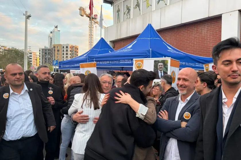 İzmir Barosu’nda Cumhuriyetçi Avukatlar Grubu kazandı