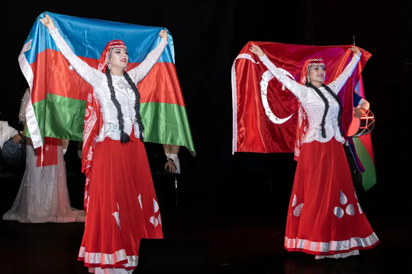 Ankara-Bakü gerilimi başörtüsünden ibaret değil: ‘İki devlet, tek millet’, çok sorun, çok ticaret