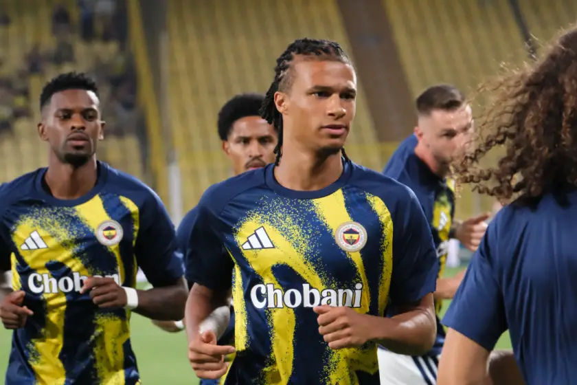 Nathan Aké ne zaman sahalara dönecek? Fenerbahçe sakatlığını duyurdu