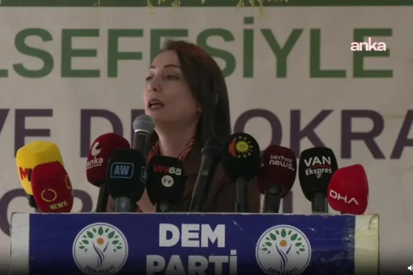 Tülay Hatimoğulları: Ülkede demokratik yasalardan bahsedebilmemiz için çerçeve yasanın hayat bulması gerekiyor