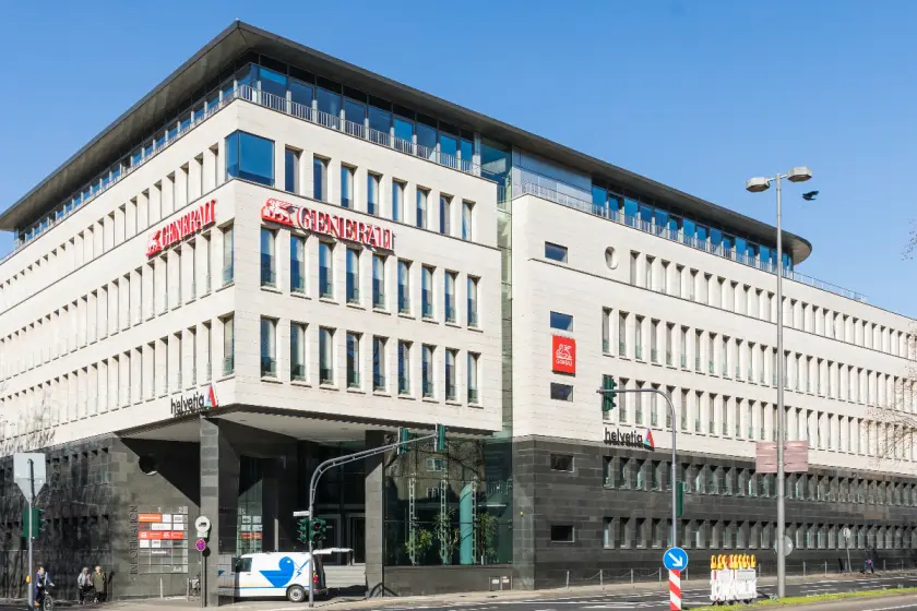 Generali, 4 yılda 800 kişiyi işten çıkaracak