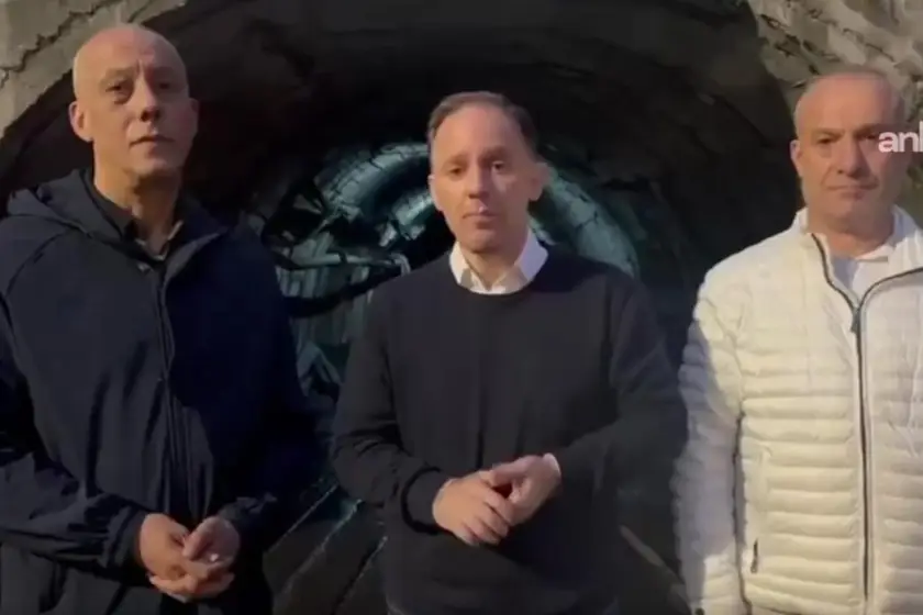 Yeni Partili Deniz Yavuzyılmaz, Gelik madeni önünde açıklama yaptı: Denetimsizlik, AKP'nin madencilik politikasının bir sonucuna dönüştü