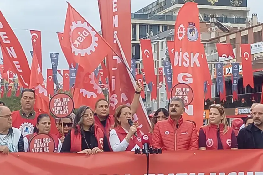 DİSK'in emekçi buluşmaları Aydın'daydı: Bütün ücretler artırılmalı