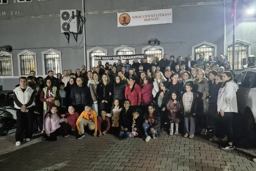 Kıraç Cemevi'nde uzlaşma teklifine tepki: Mahalleli direnişe devam kararı aldı