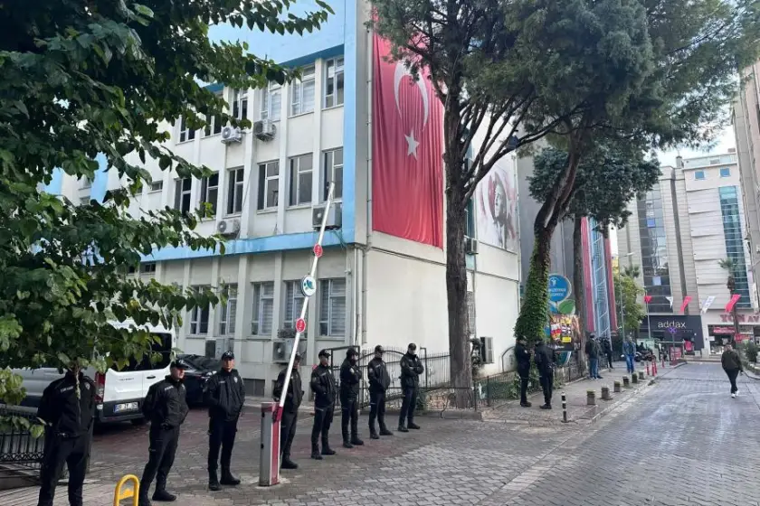 Merkezefendi Belediyesi operasyonu: Gözaltındakilerden 3'ü adliyeye sevk edildi