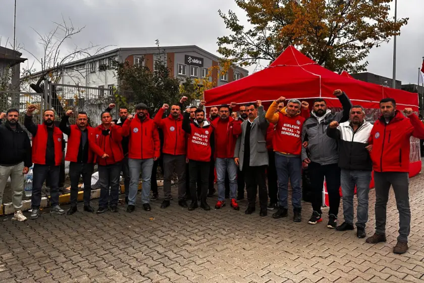 Yılbaşından bu yana 15 iş yerinde en az 7 bin 200 işçi kapı önüne kondu