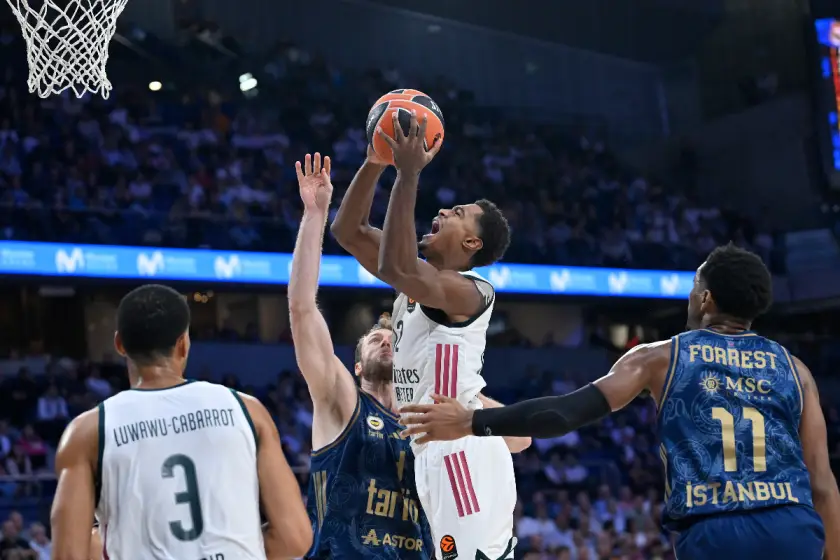 EuroLeague'de 9. hafta: Real Madrid, Fenerbahçe'yi 95-76 yendi