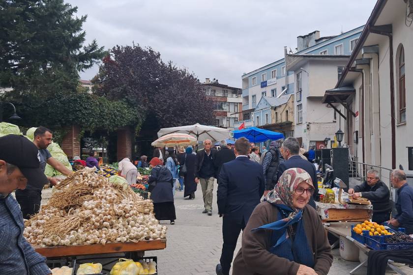Artvin’de emekli pazarcı soğan alamadı