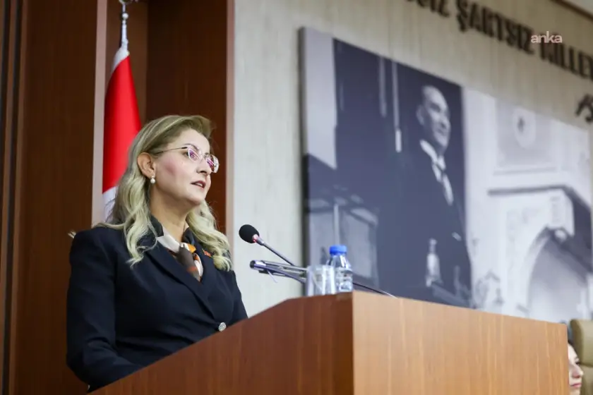 Bakırköy Belediye Başkanı Ovalıoğlu: Arkadaşlarımızın özgürlüklerinden mahrum bırakılmalarını kabul etmemiz mümkün değil