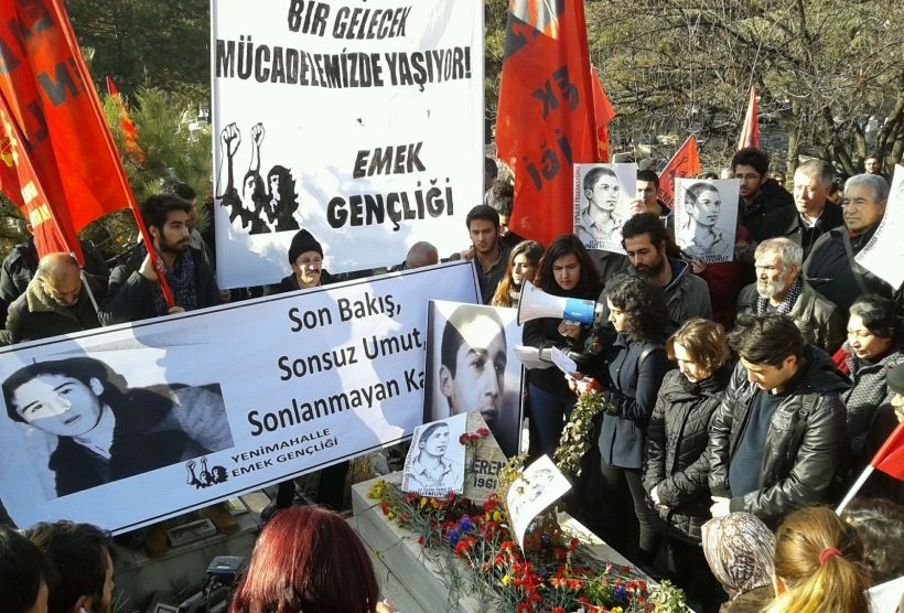 Erdal Eren mezarı başında anıldı: 'Bombalar da patlatsanız barış kazanacak'