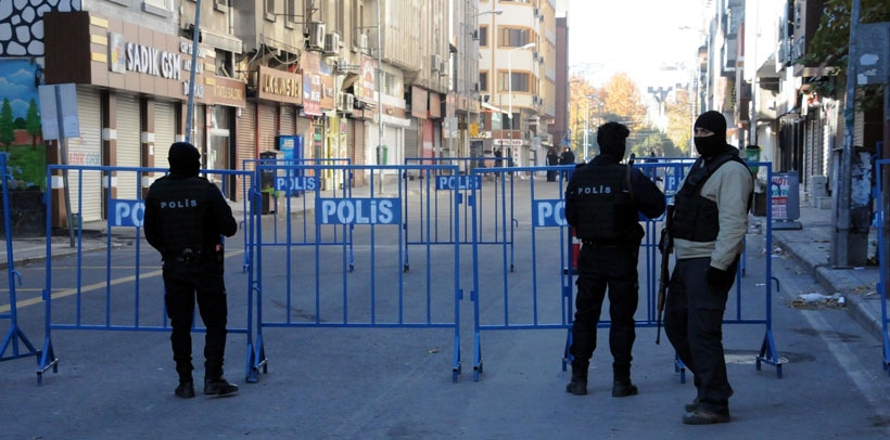 Valilik’ten Diyarbakır Sur'da basın açıklaması, toplantı, gösteri ve yürüyüş yasağı