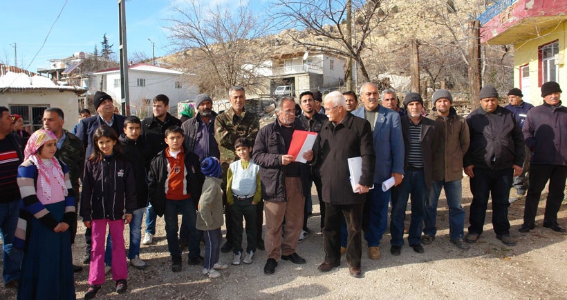 Adıyaman Gölbaşı'nda köylülerden taş ocağı tepkisi