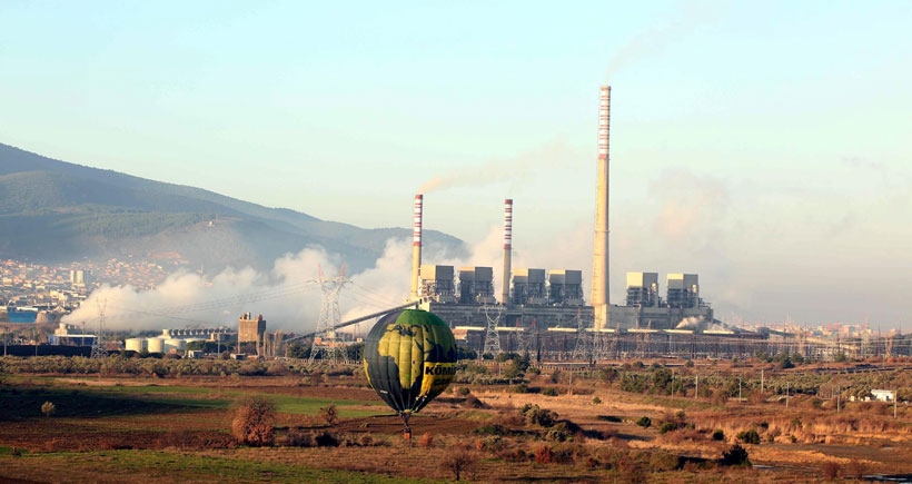 Greenpeace'den Soma'da kömüre karşı balonlu eylem