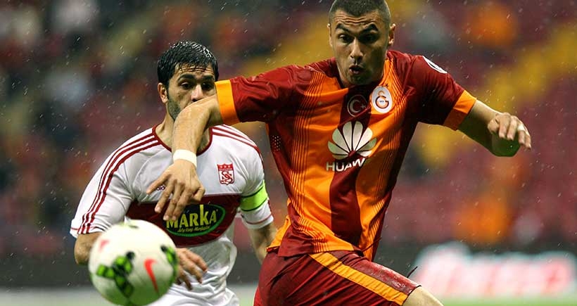 Burak Yılmaz, Çin kulübüne transfer oldu