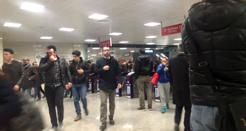 Özel güvenlik metroda biber gazı kullandı