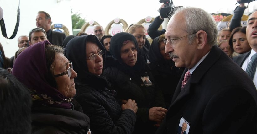 Kılıçdaroğlu, katliamda yaşamını yitiren Yurtsever'in cenazesine katıldı