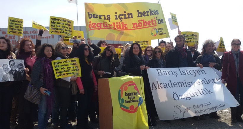 Barış için herkes Özgürlük Nöbeti'nde: Barış istemek suç değil