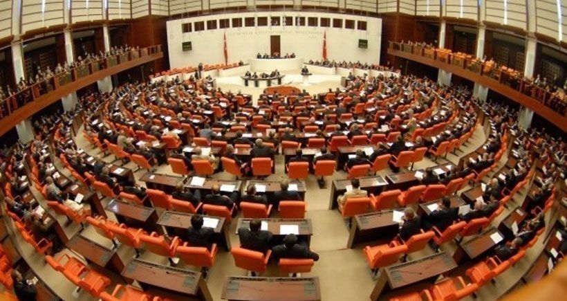 HDP ve CHP'li vekiller hakkındaki fezlekeler Başbakanlığa gönderildi