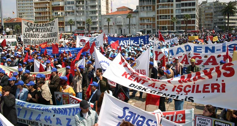 Topyekûn saldırıya karşı, 1 Mayısta birleşik mücadele: Alan tartışmalarıyla bölünmeden, talepler için birleşerek