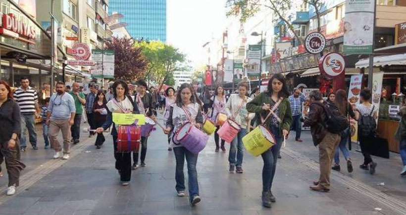 Ensar Vakfı yıkılsın yerine çocuk parkı yapılsın!