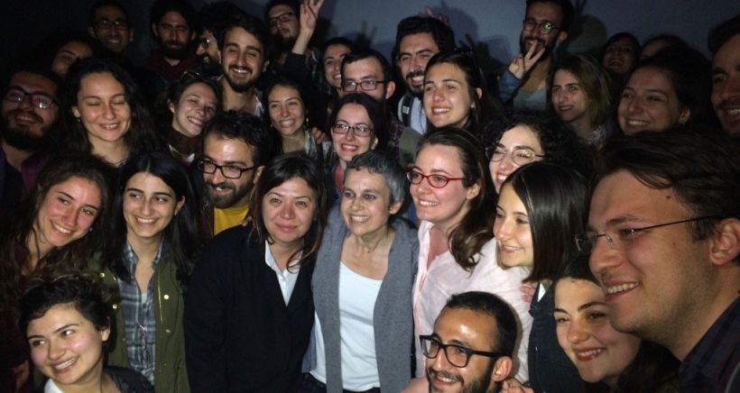 'Barışın akademisyenleri' tahliye edildi