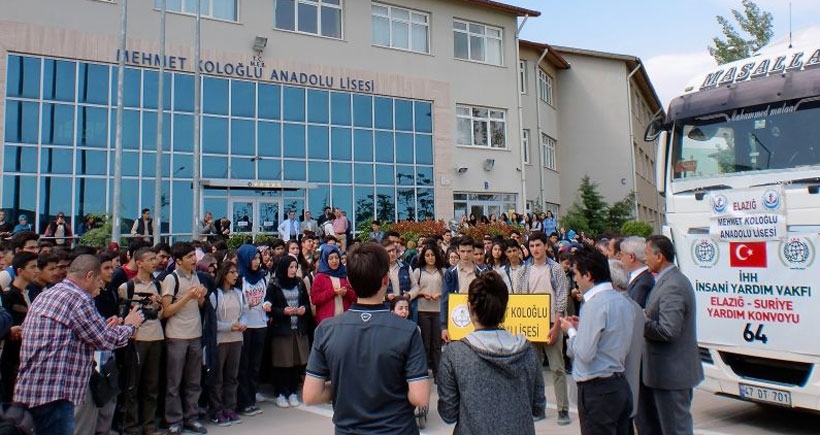 Lisede tekbirli, salavatlı, bozkurtlu uğurlama!