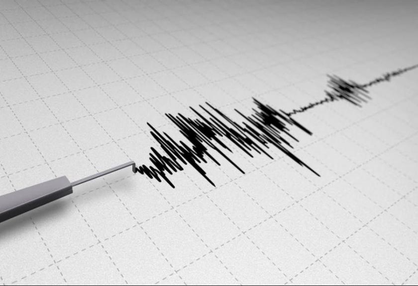 Akdeniz'de 4.2 şiddetinde deprem