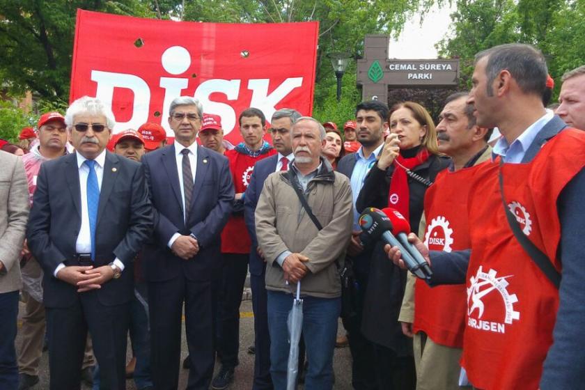 DİSK’ten kölelik yasasına meclis önünde tepki