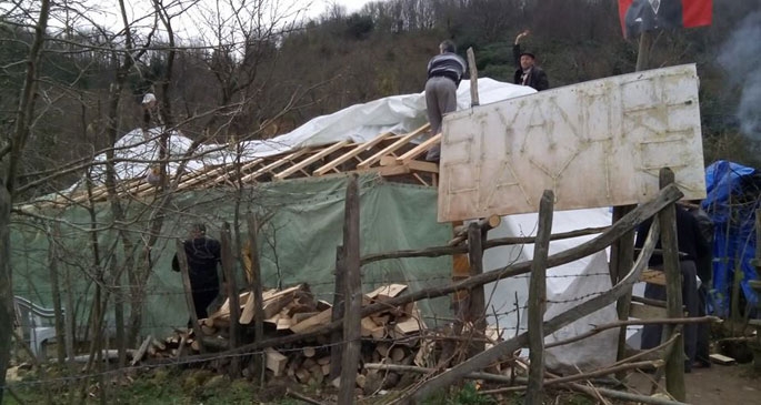 Fatsalılar direniş çadırını büyütüyor