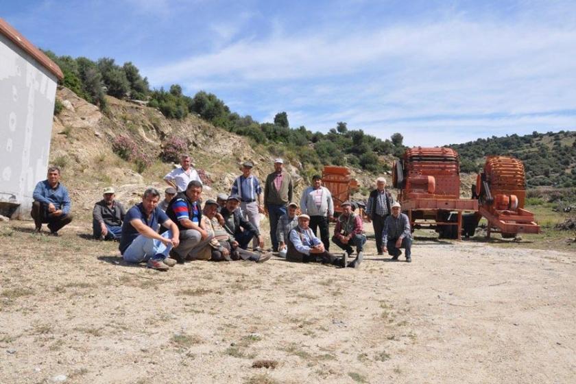 Mahalle sakinlerinden taş ocağı eylemi