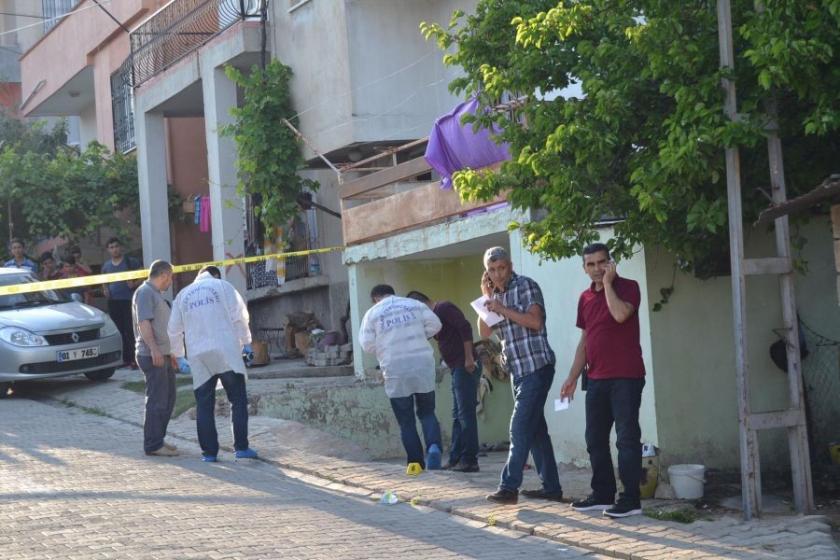 Kendisinden ayrılan sevgilisini öldürdü, annesini yaraladı