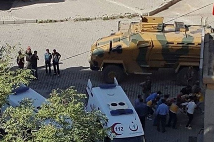 Şemdinli'de 1 asker hayatını kaybetti, 1 asker yaralandı