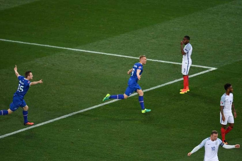 İzlanda, İngiltere'yi 2-1 yendi, Roy Hodgson istifa etti