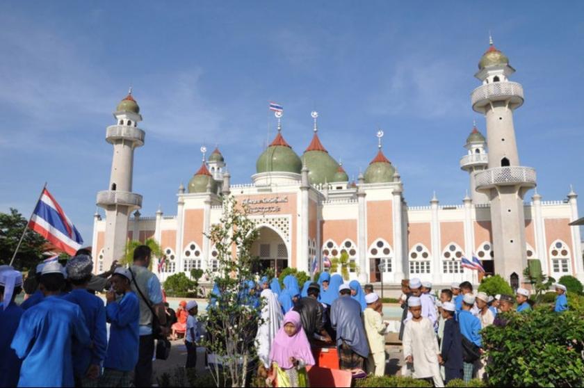 Tayland'da ramazan ayı 1 gün uzadı