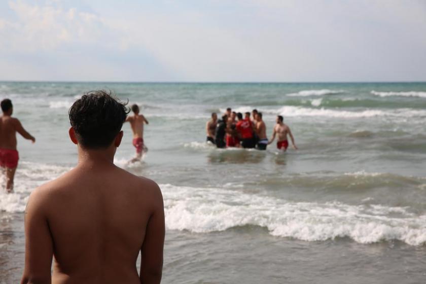 Samsun'da boğulma tehlikesi geçiren 7 kişiden 1'ii öldü