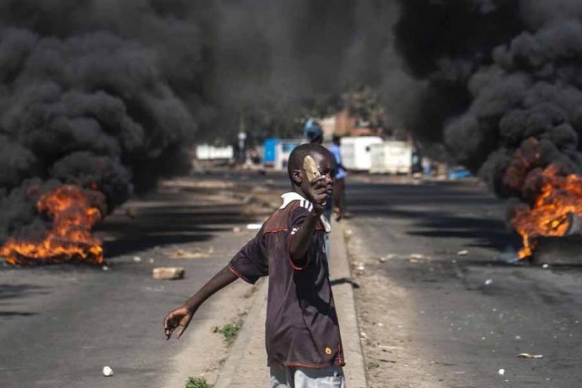 Yoksulluk ülkesi Zimbabwe'de yoksulluğa isyan büyüyor