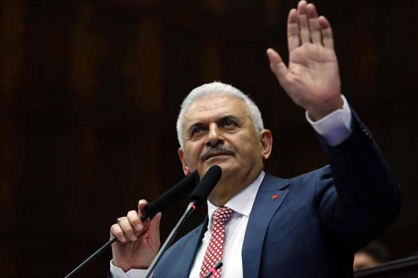 Binali Yıldırım: Acil servise kız bakmaya gidiyorlar!