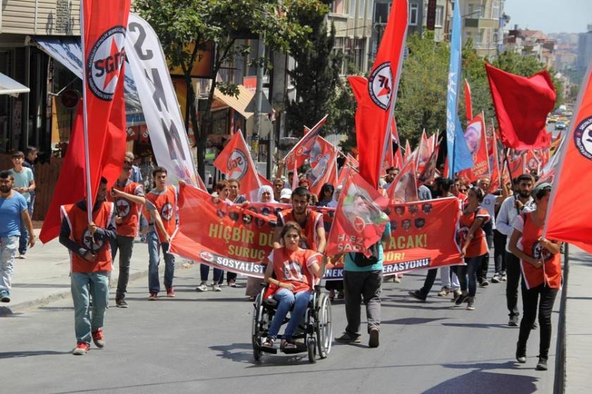 Suruç katliamında yaşamını yitirenler Gazi'de anıldı