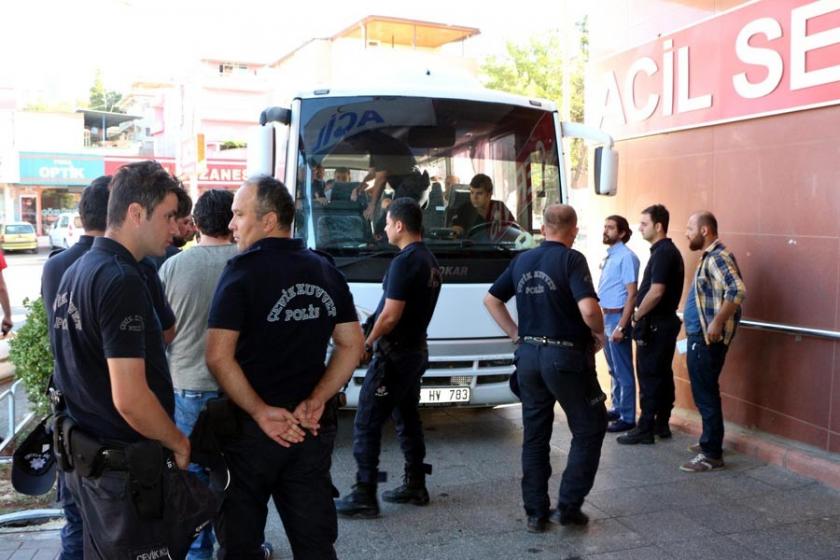 Maraş'ta 80 polis gözaltında