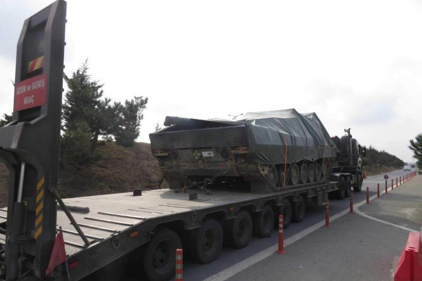 İstanbul'daki tanklar Antep'e gönderildi