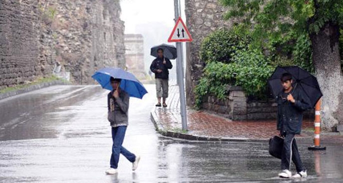 Meteorolojiden kuvvetli yağış uyarısı