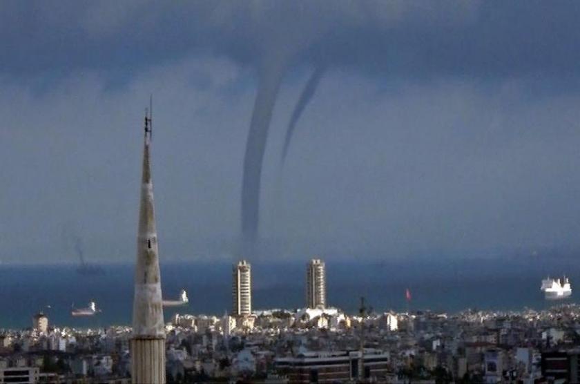 İskenderun Körfezi'nde hortum çıktı