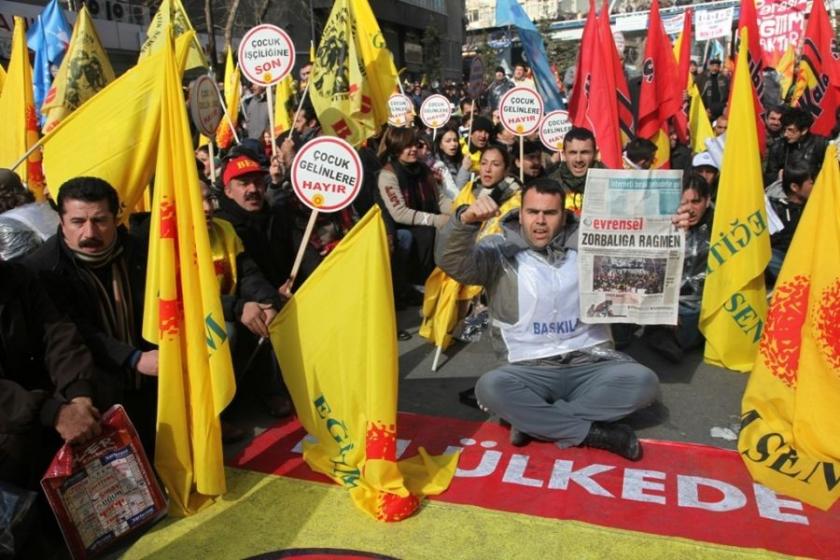 Gazeteyi günlük alıyoruz, başka emekçilere ulaştırıyoruz