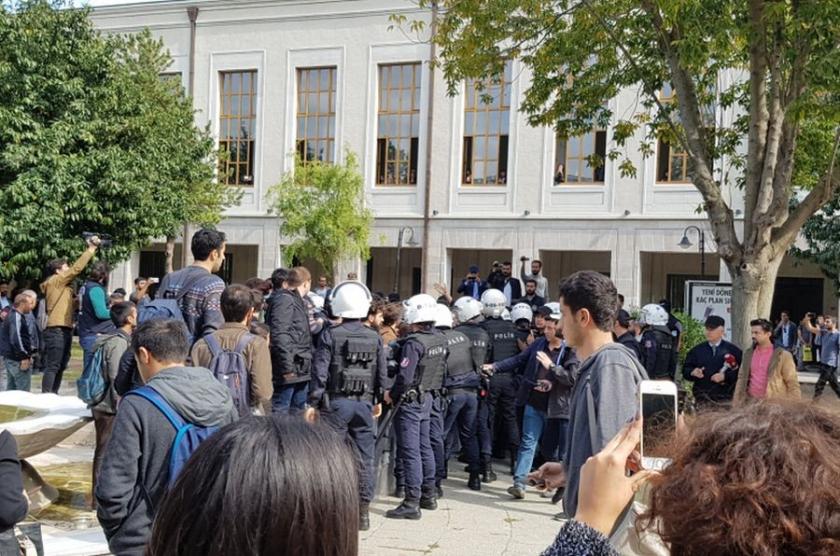 İstanbul Üniversitesi’nde ikinci saldırı