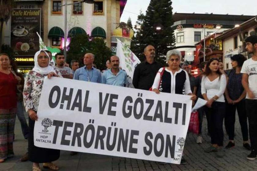 Antalya'da gözaltılara karşı her gün eylem