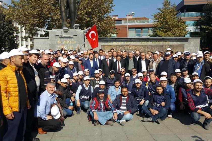 Sendikalı işçilerin işten atılması protesto edildi