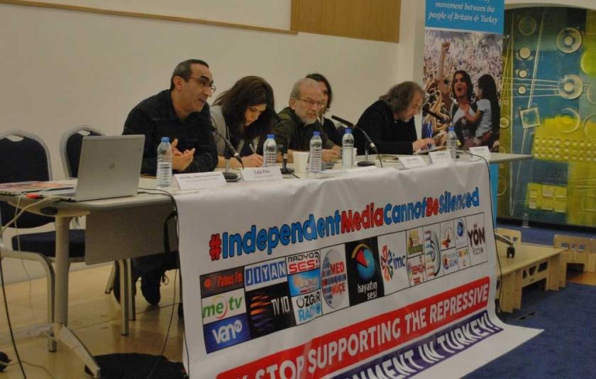 Londra’da 'Türkiye Halklarıyla Dayanışma' konferansı